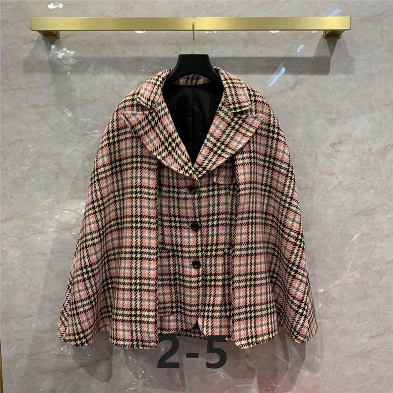 Gucci Women's Outwear 21